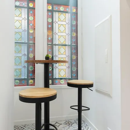 Pharaon - Carmes Metro & Tram A Pied Toulouse