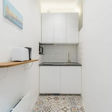 Pharaon - Carmes Metro & Tram A Pied * Toulouse