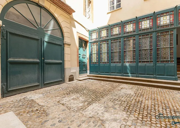 Pharaon - Carmes Metro & Tram A Pied Apartment *